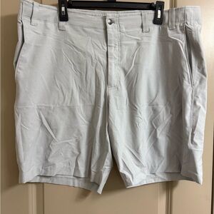 Callaway Light Gray Men's Flat Front Shorts